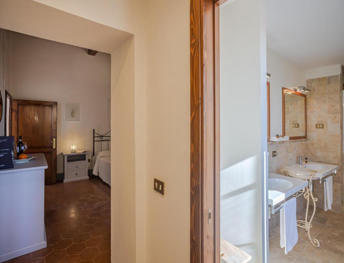 B&B La Torre - Fattoria Di Larniano San Gimignano Eksteriør billede